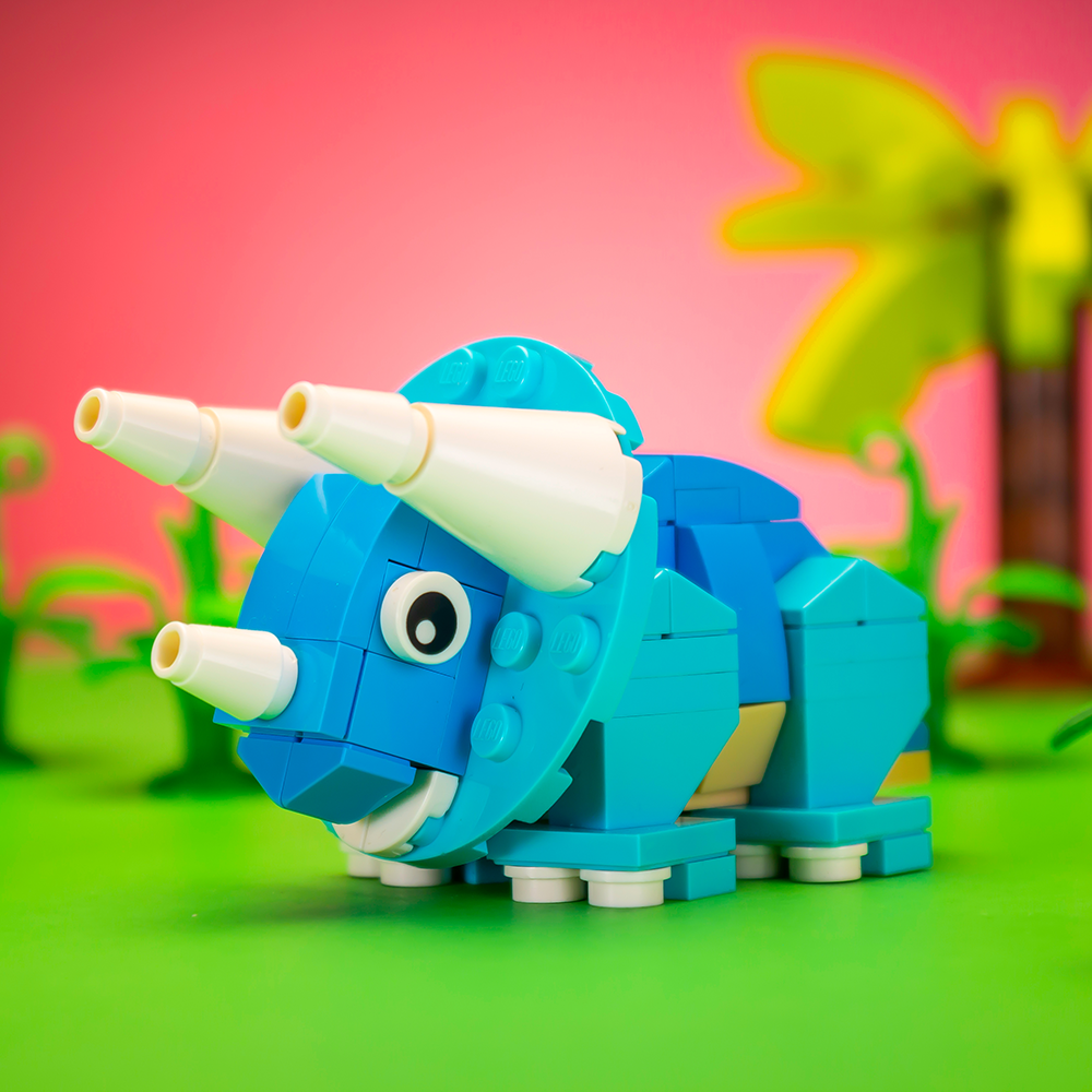 Triceratops - Custom Dinosaur Set made using LEGO parts - B3 Customs