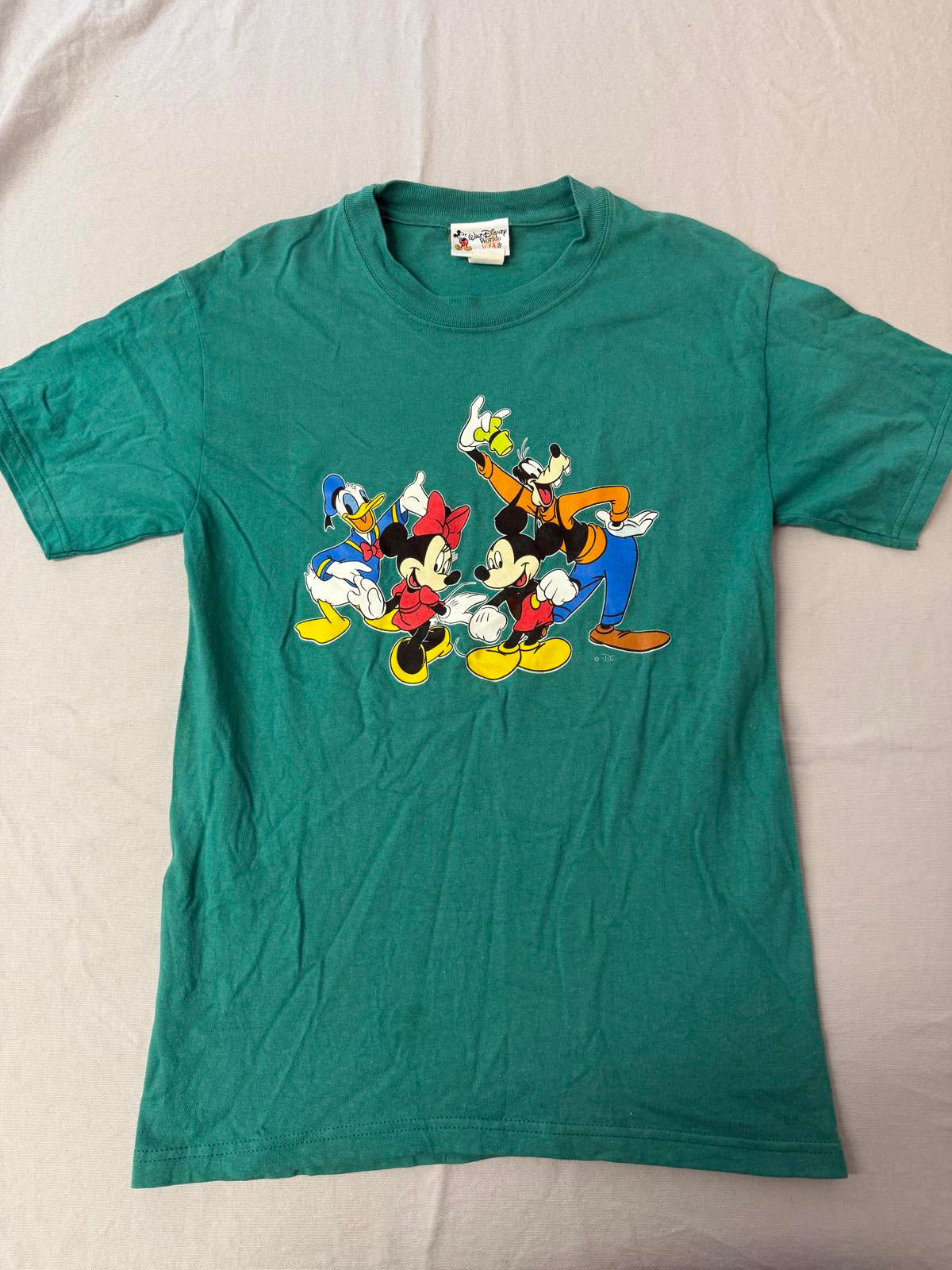 VTG Walt Disney World Kids T-shirt Mickey Mouse and Friends