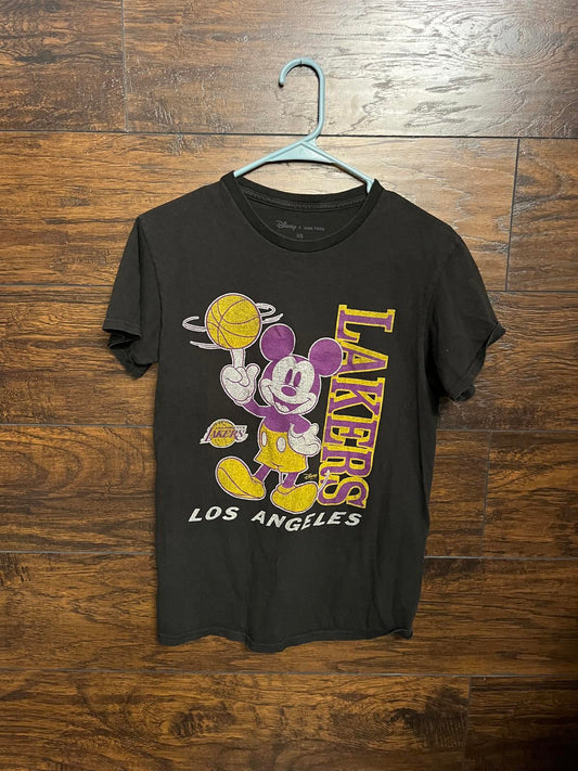 Disney Mickey Mouse x NBA Lakers T-shirt - Junk Food Tee -XS
