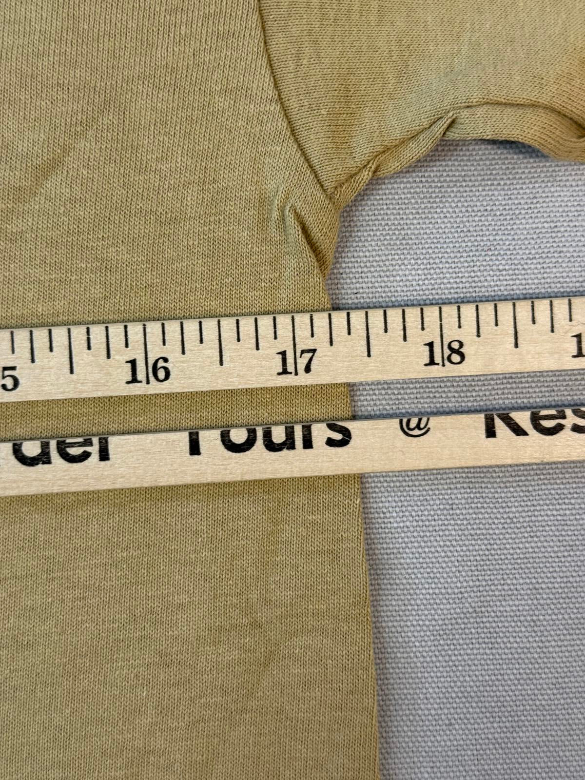 Phish T-shirt - Classic Phish Fish Logo Rainbow Tan 2007 S