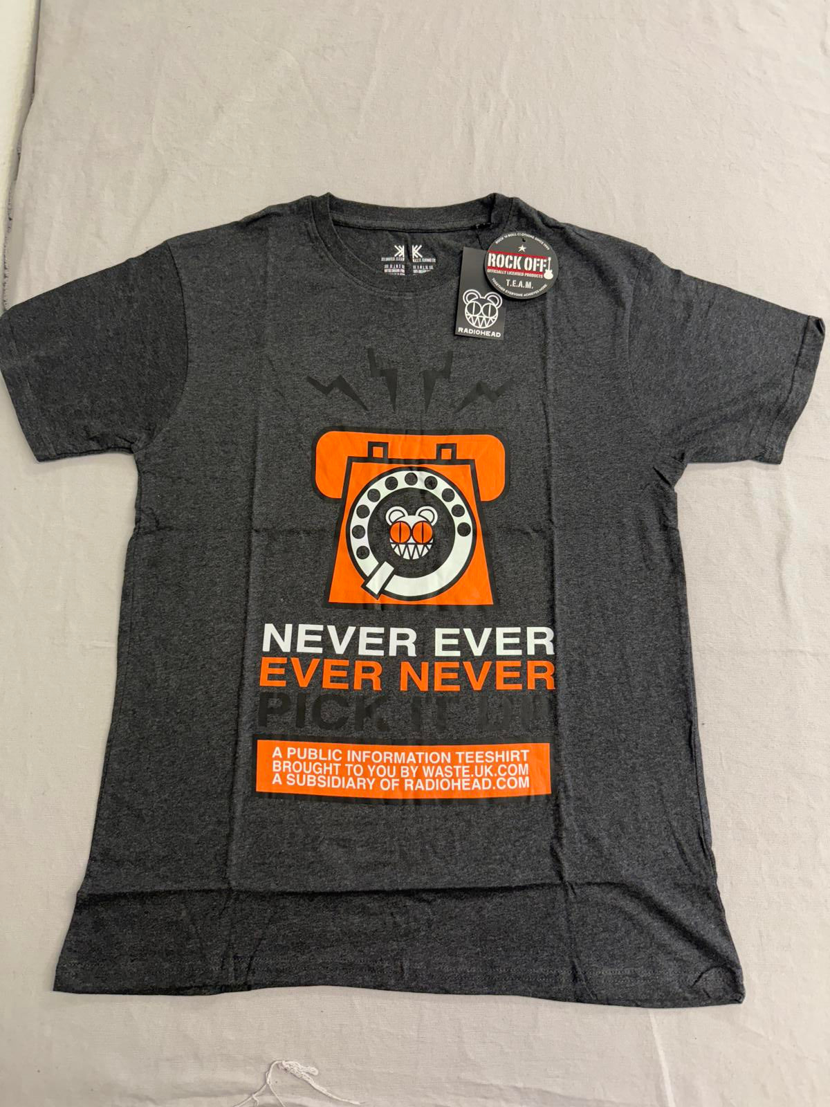 Radiohead Never Ever Phone T-shirt - Waste Clothing