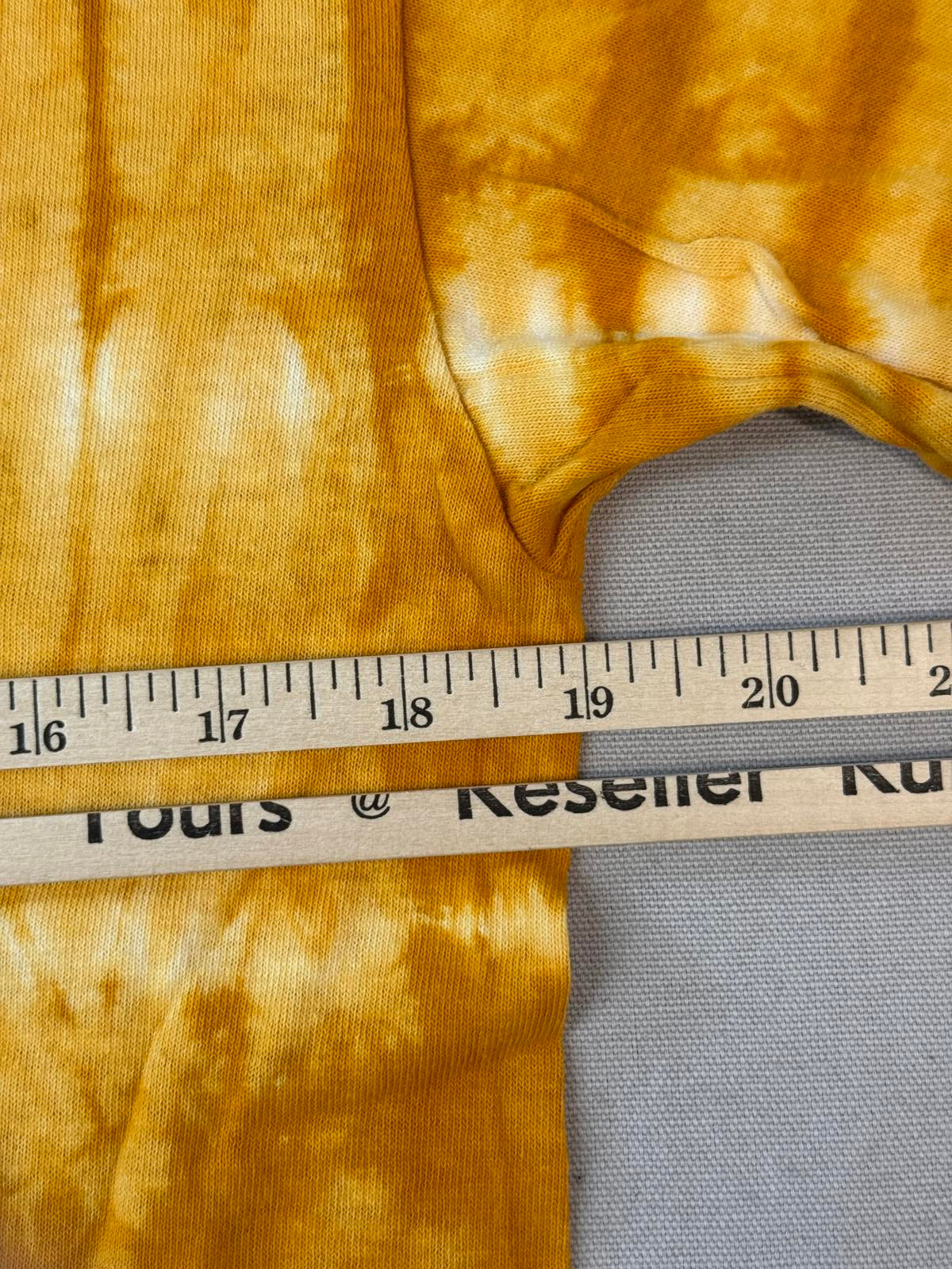 Neil Young T-shirt 2008 Tour North American Tie Dye Tee - M