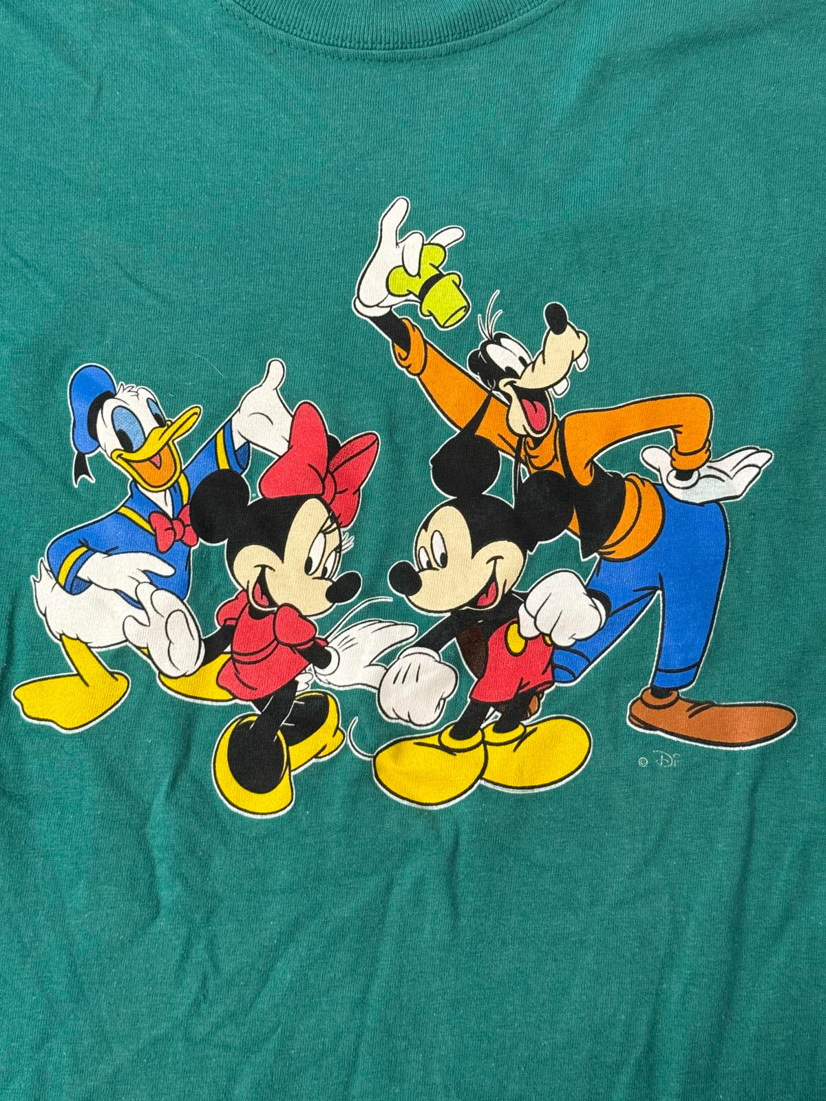 VTG Walt Disney World Kids T-shirt Mickey Mouse and Friends