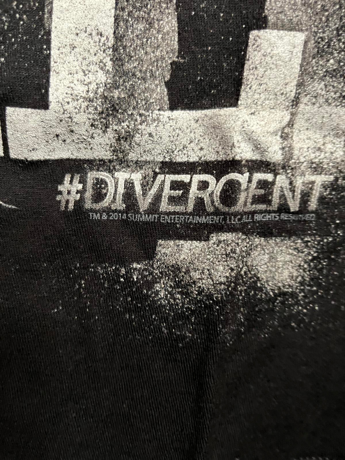 Divergent Movie T-shirt - Tris Don't Try To Define Me Shirt