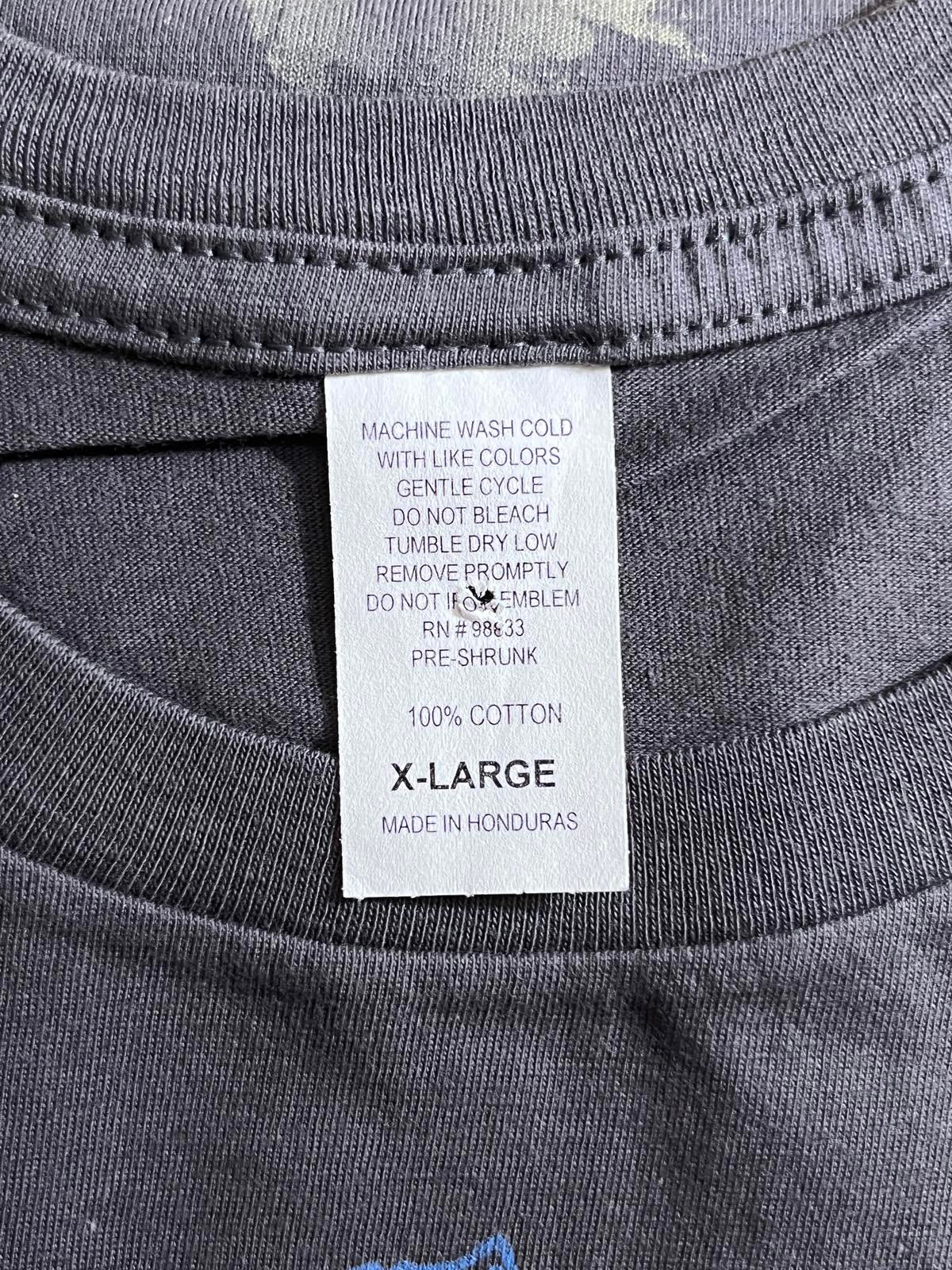 Vintage Jimi Hendrix T-shirt - AOP Spraypaint Hendrix Faces