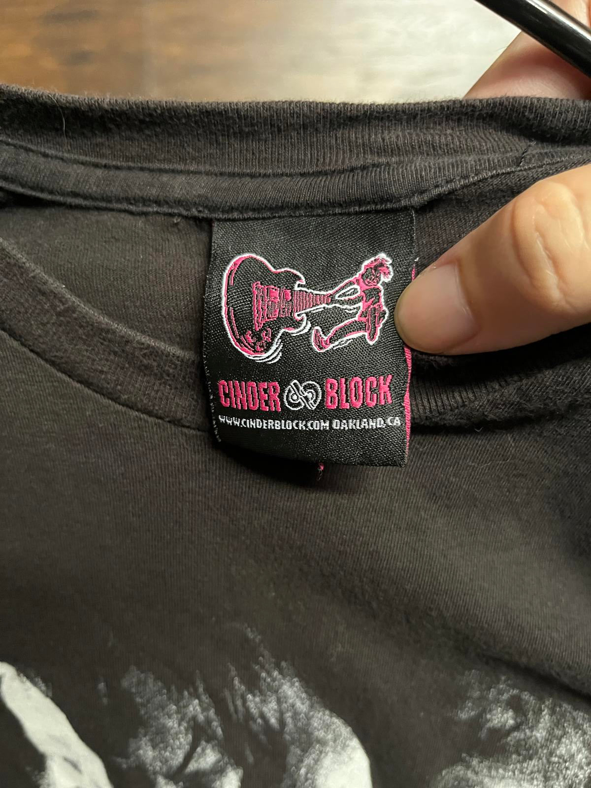 Vintage Pixies T-shirt Four Heads Seven Movie Cinder Block