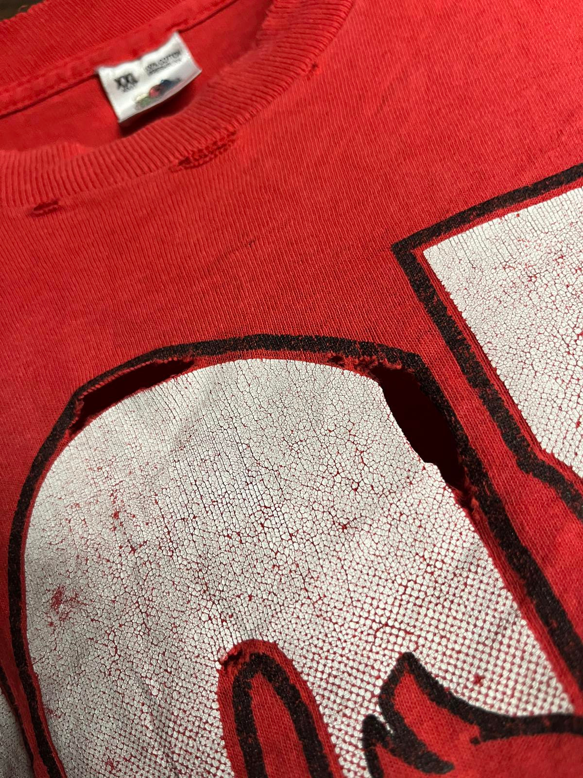 Thrashed ISU Cyclones T-shirt -Vintage Iowa State College XL