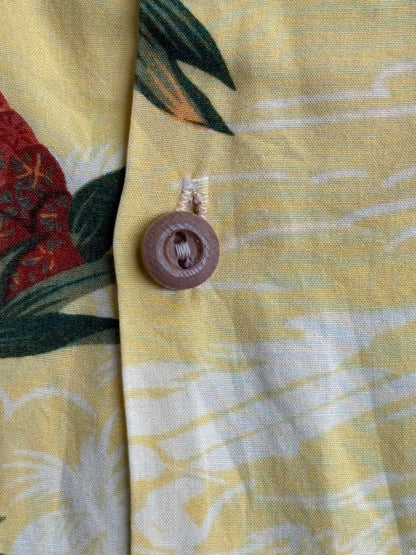 Vintage Mens Hawaiian Shirt Pineapple AOP Made in Hawaii