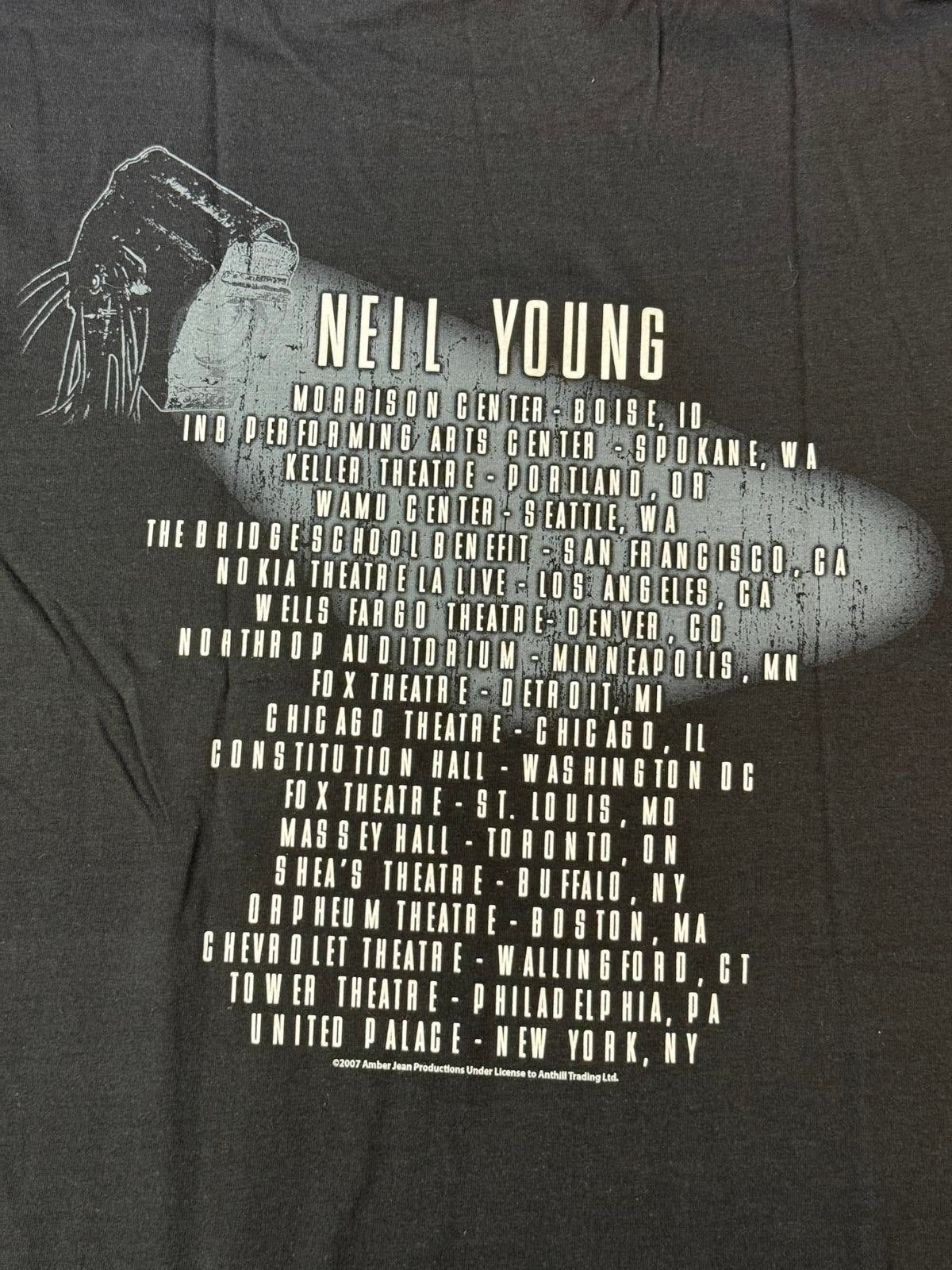 Neil Young T-shirt Theater Tour 2007 Organic Tee -M