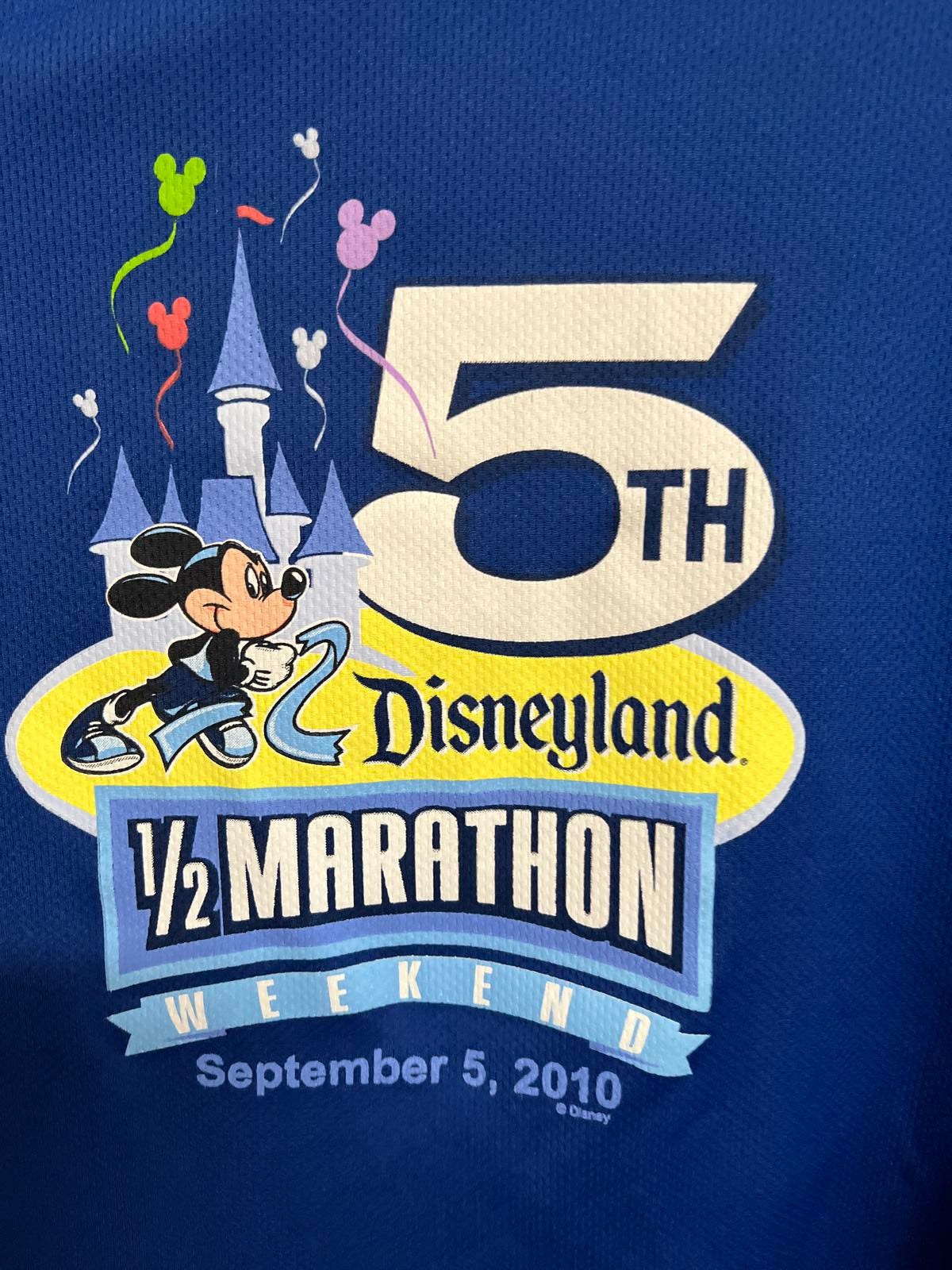 5th Disneyland Half Marathon 2010	Dry Fit - M