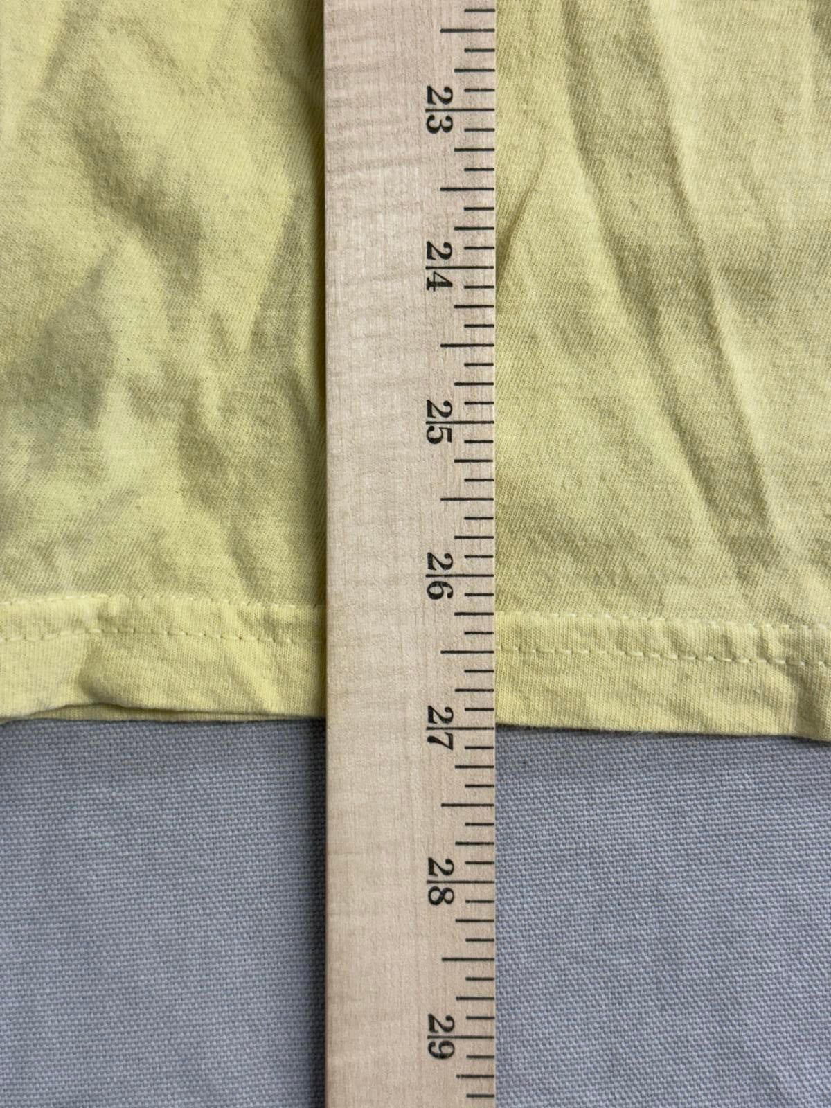 Anchorman Movie T-shirt Ron Burgundy Pose Channel 4 -M