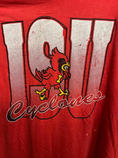Thrashed ISU Cyclones T-shirt -Vintage Iowa State College XL