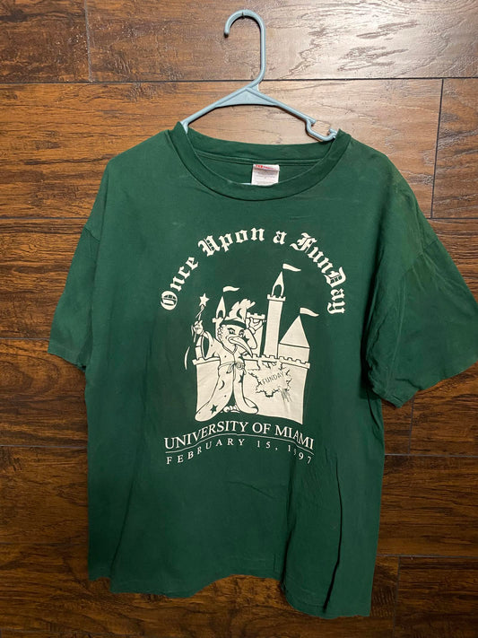 Vintage University of Miami 1997 T-shirt - Pelican @ Disney