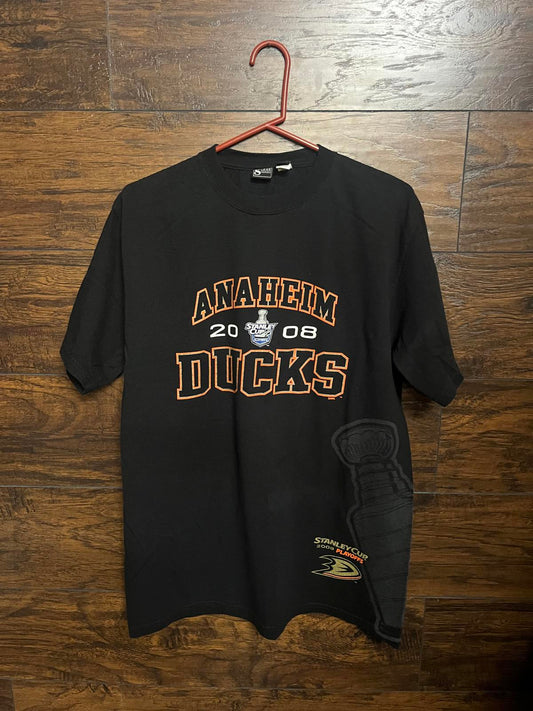 2008 NHL Anaheim Ducks T-shirt Stanley Cup Shirt - L